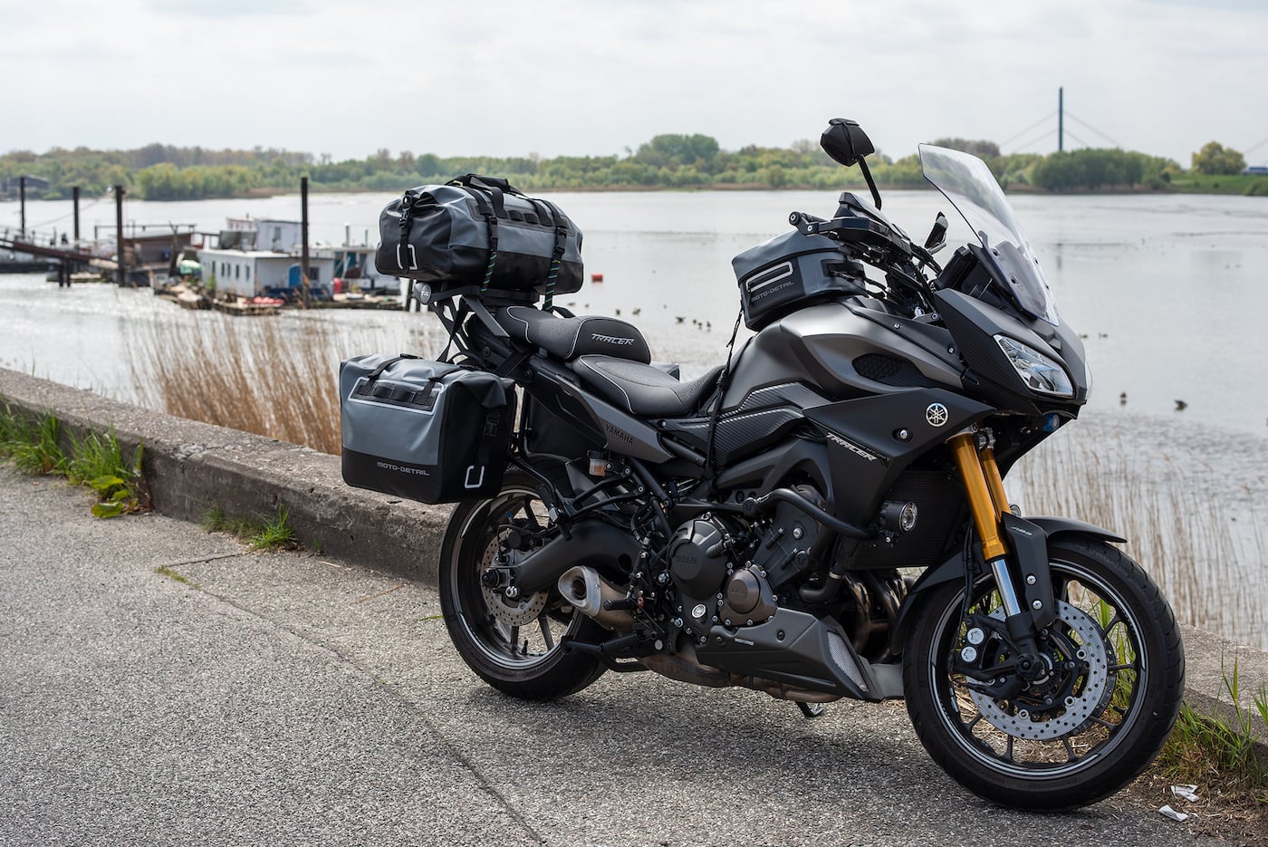 Prima pagina -Vendite Givi borse morbide impermeabili da moto louis