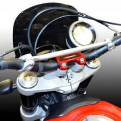 Ducabike Blocco Manubrio Scrambler 28mm Rosso -Vendite Givi ducabike bm12 blocca manubrio