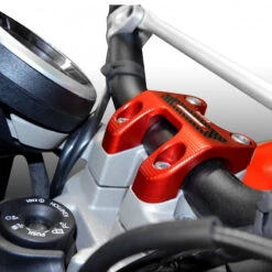 Ducabike Blocco Manubrio Scrambler 28mm Nero -Vendite Givi ducabike bm12 blocca manubrio 1 1