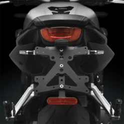 Kit Portatarga Rizoma Pt121b -Vendite Givi rizoma pt121b 2