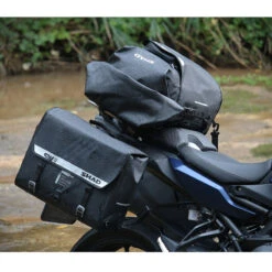 Valige Laterali Borse Laterali Shad Sw42 Waterproof Nero -Vendite Givi shad sw42 wp saddlebags nero 3