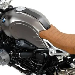 Unit Garage Fascia Serbatoio Nero -Vendite Givi unit garage 2006 nero 2